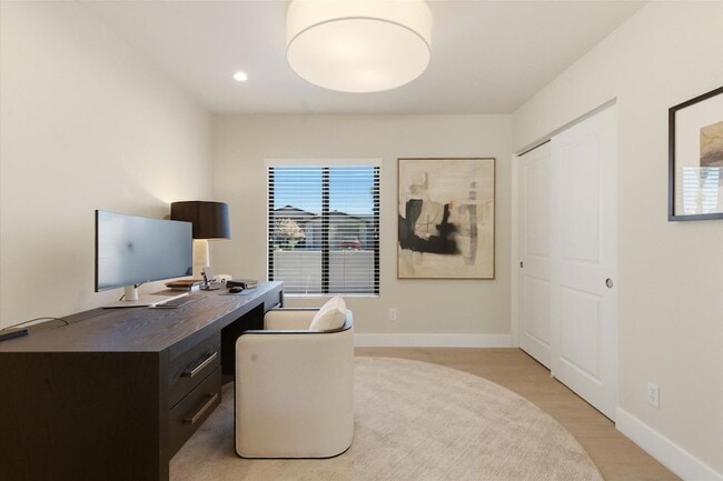 Building Photo - 8372 E San Salvador Dr