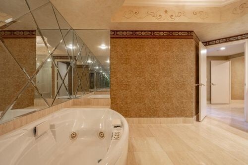 Building Photo - 3720 S Ocean Blvd