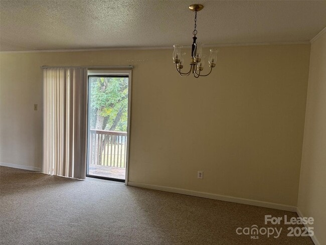 Building Photo - 1237 15th Ave NW