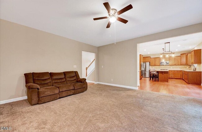 Building Photo - 900 Bay Bouquet Ln