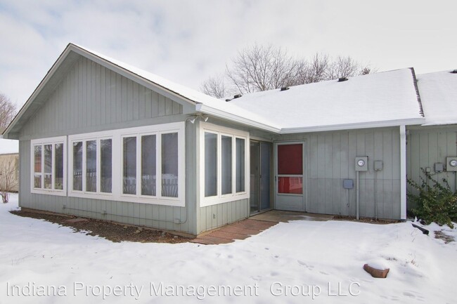 Building Photo - 2 br, 2 bath House - 64 Woodacre Dr.