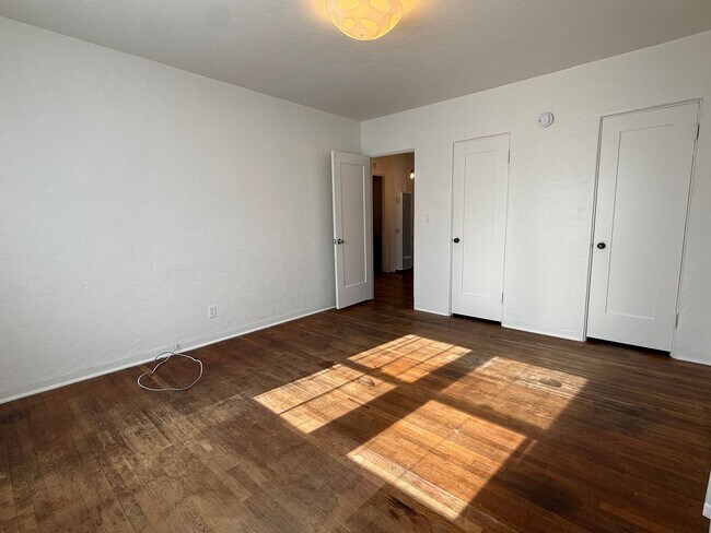 Building Photo - 4625 Cajon Way