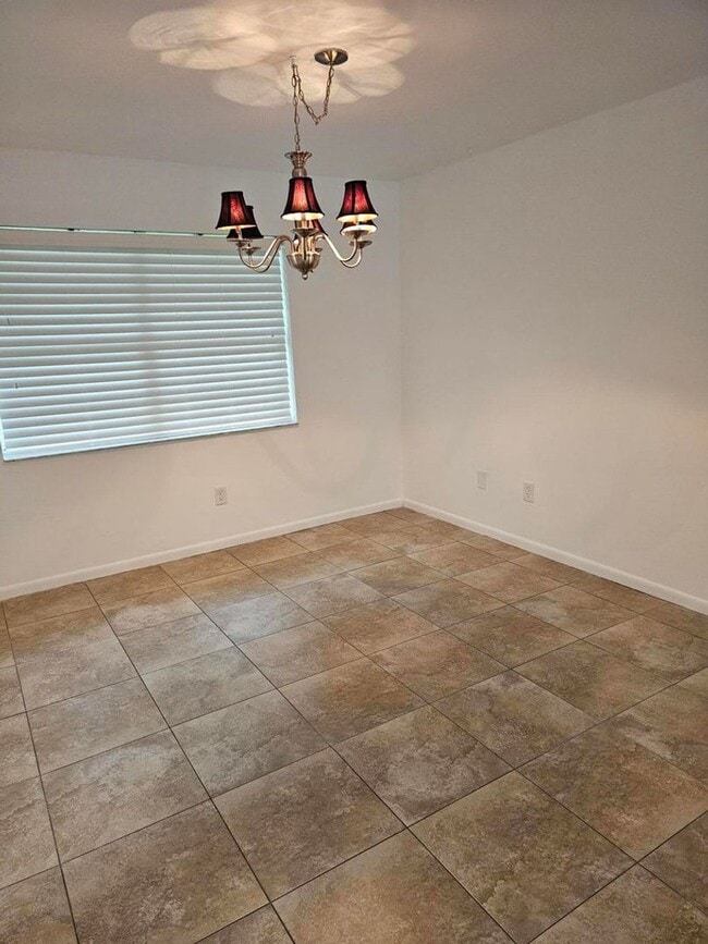 Building Photo - 12191 Broadleaf Ct