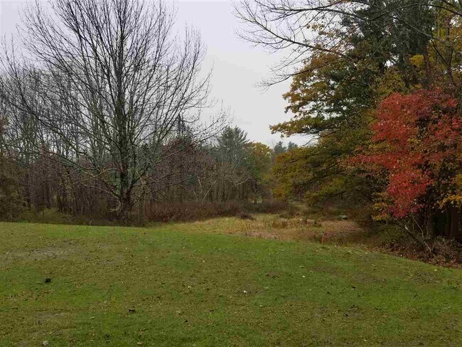 Building Photo - 53 1st NH Turnpike