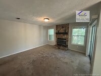 Building Photo - 6800 Willowbrook Dr