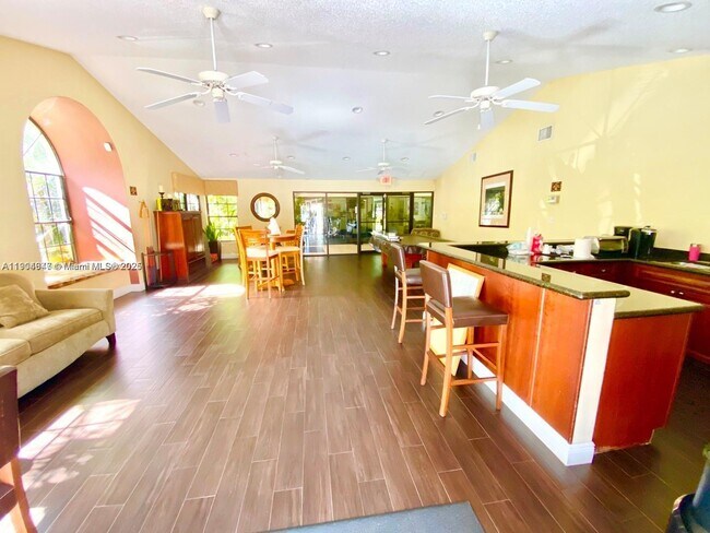 Building Photo - 10125 W Sunrise Blvd