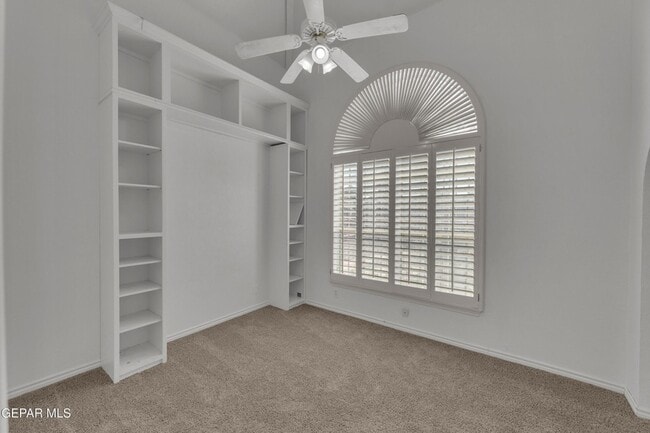 Building Photo - 1325 Whirlaway Dr