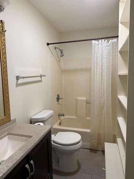 Building Photo - 133 LA-1077