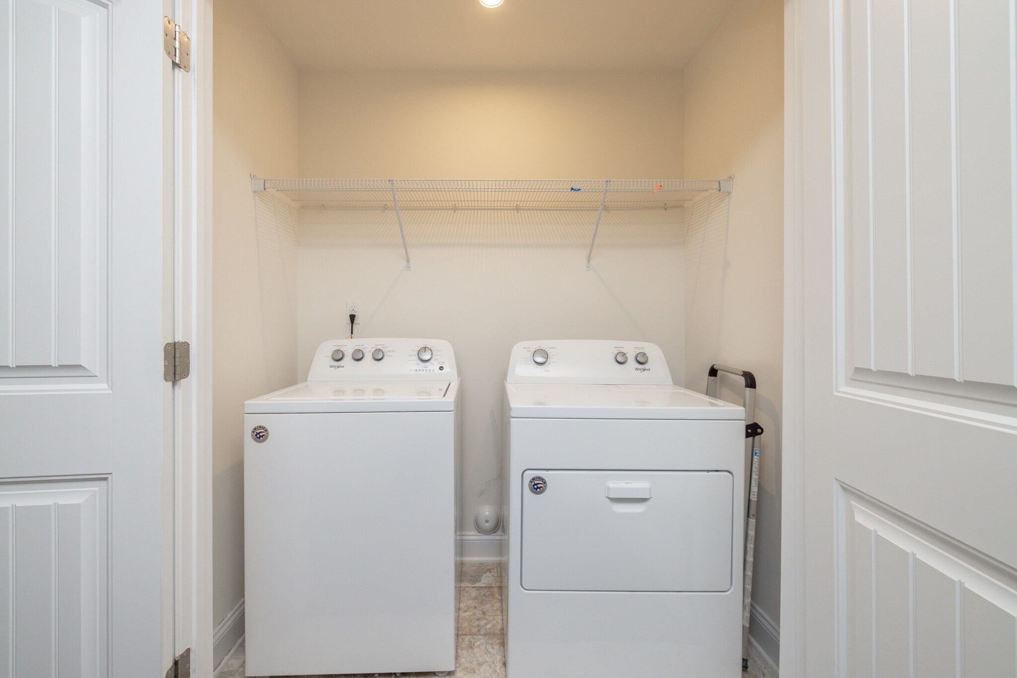 Building Photo - 6418 Cassia Loop