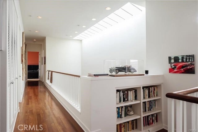 Building Photo - 621 31st St