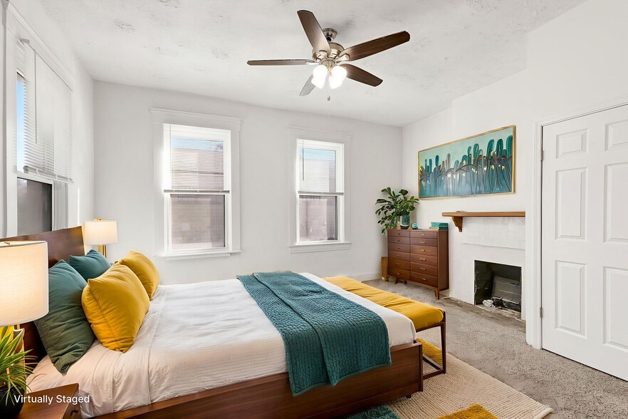 Building Photo - 422 Watkins St