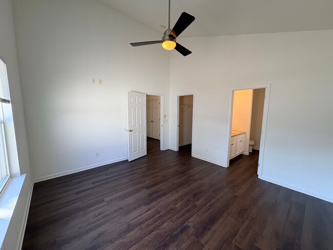 Building Photo - Welcome to Bluffton Park