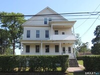 Building Photo - 132 Silver Sands Rd