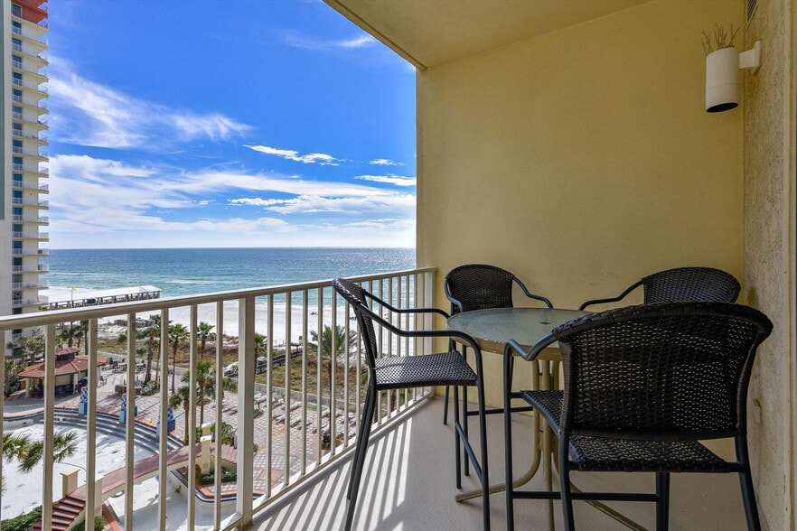 Building Photo - 104 Gulfside Ct