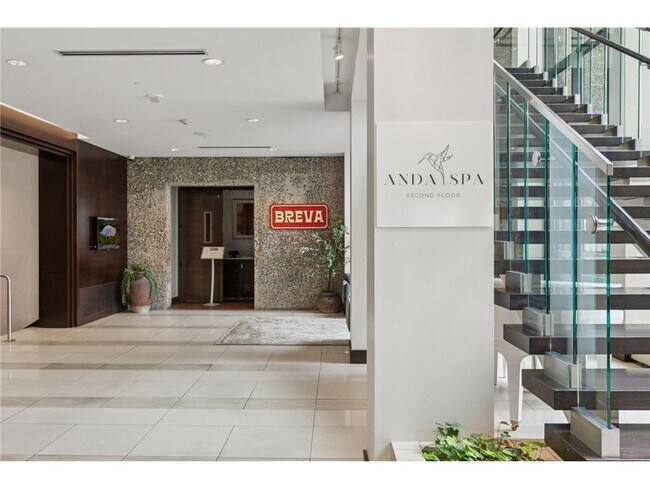 Building Photo - 201 S 11th St