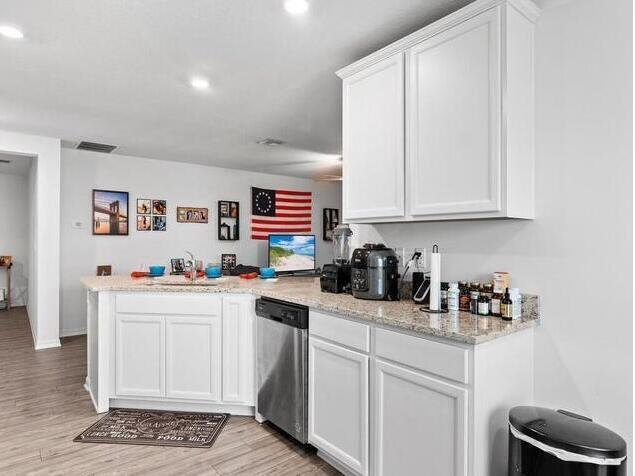 Building Photo - 5318 Imagination Dr