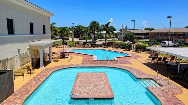 Building Photo - 155 Windsor G