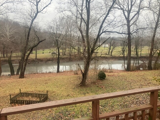 Building Photo - Fully furnished three bedroom for short term