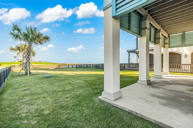 Building Photo - 312 Seagrass