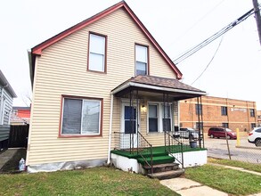 Building Photo - 11326 Saint Aubin St