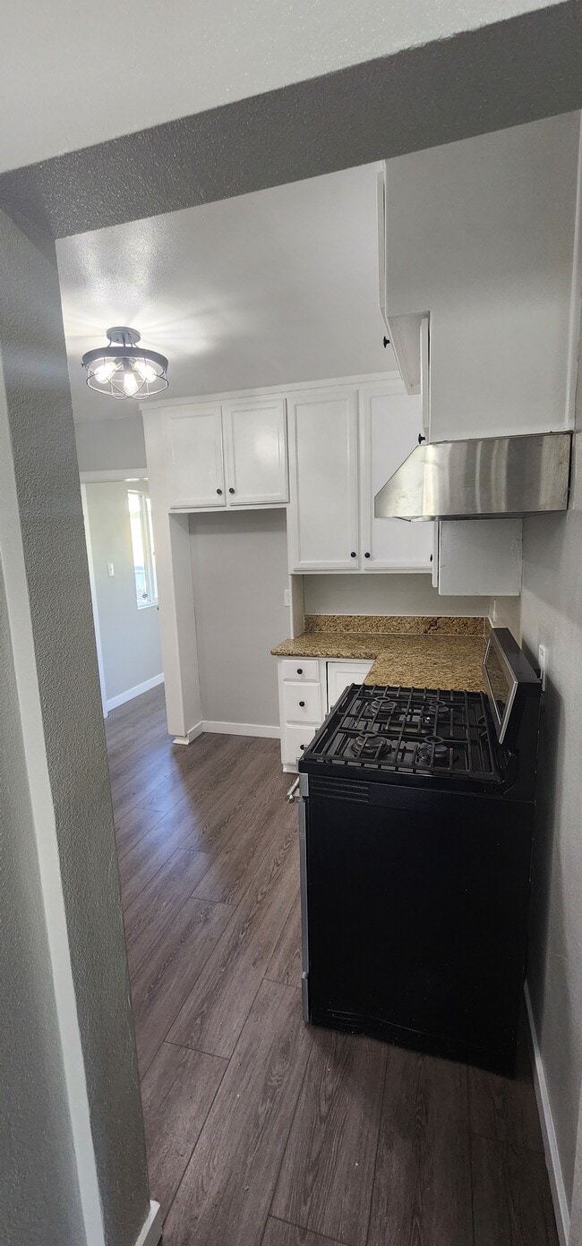 Building Photo - 3514 Leroy St