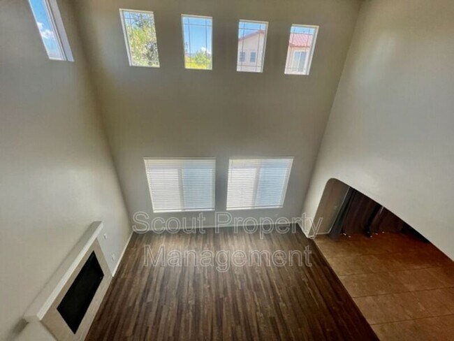 Building Photo - 45602 Magnolia Pl