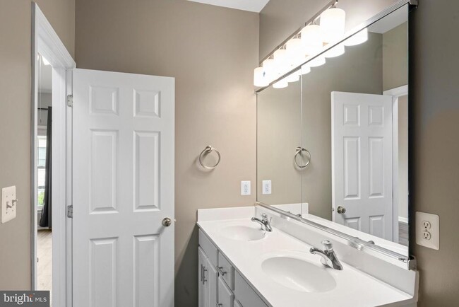 Building Photo - 25023 Riding Center Dr