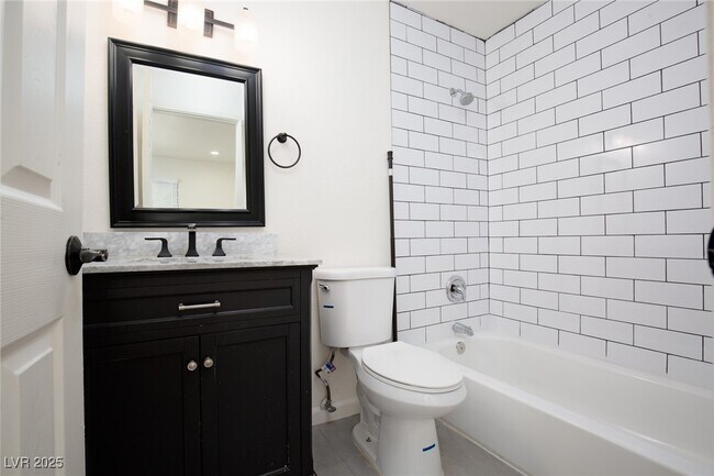 Building Photo - 737 Rock Springs Dr