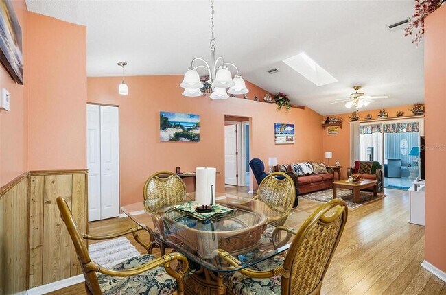 Building Photo - 96 Ullian Trail