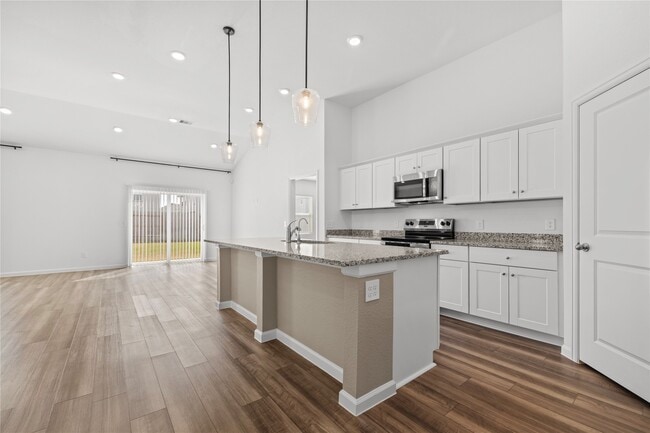 Building Photo - 27219 Leeward Jetty Dr