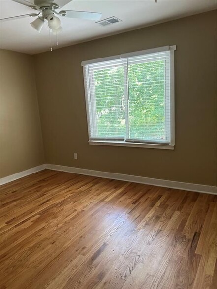 Building Photo - 2799 Brookcliff Landing NE