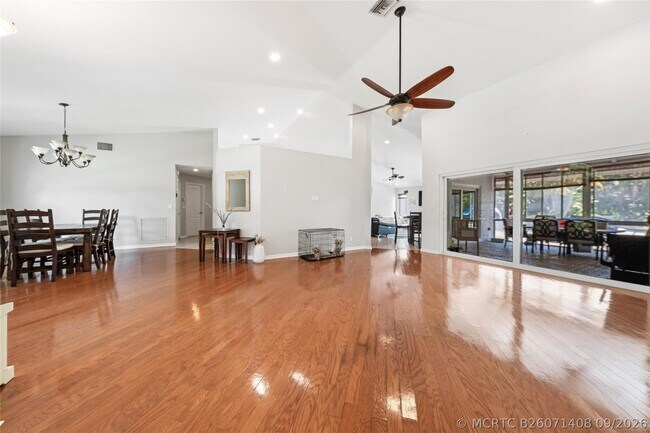 Building Photo - 14463 SW 16th Ct
