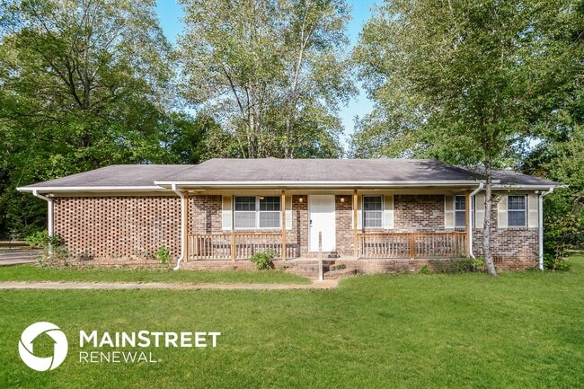 Building Photo - 206 Melton St