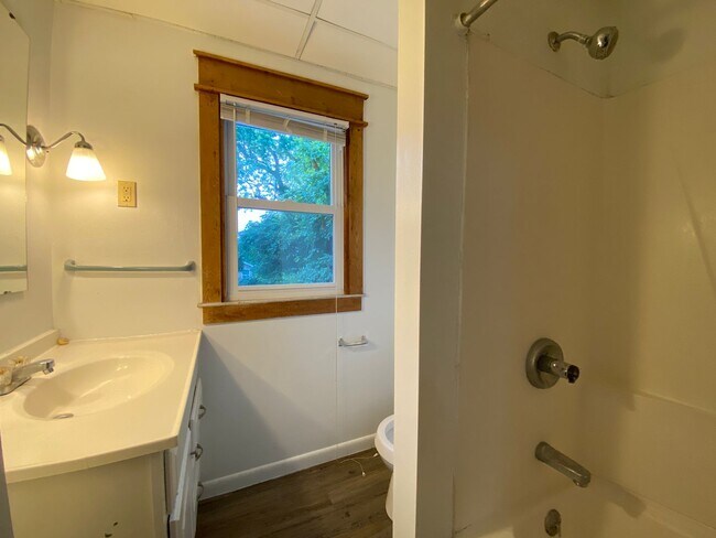 Building Photo - Available August 20th, 2026!