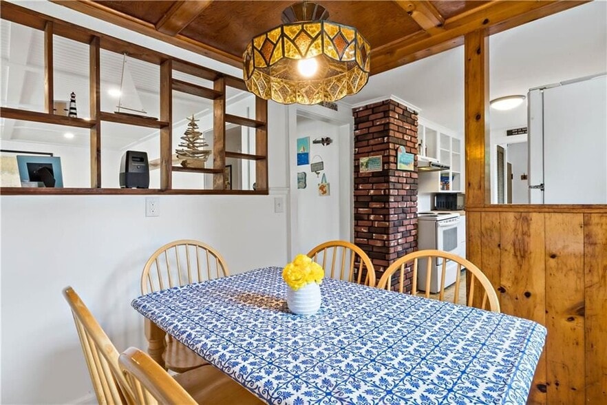 Building Photo - 39 Salt Pond Way