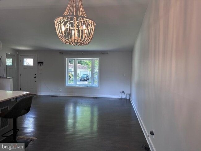 Building Photo - 5918 Freds Oak Rd