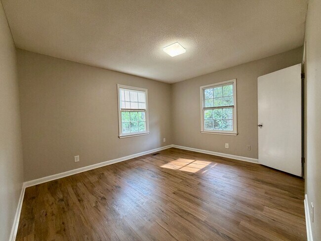 Building Photo - 2316 Fitzgerald Ave