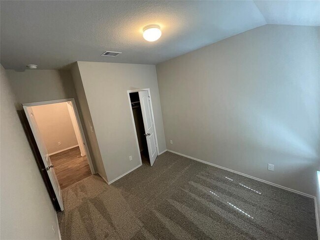 Building Photo - 13872 Rock Island Trl
