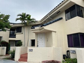 Building Photo - 8156 NW 15th Manor