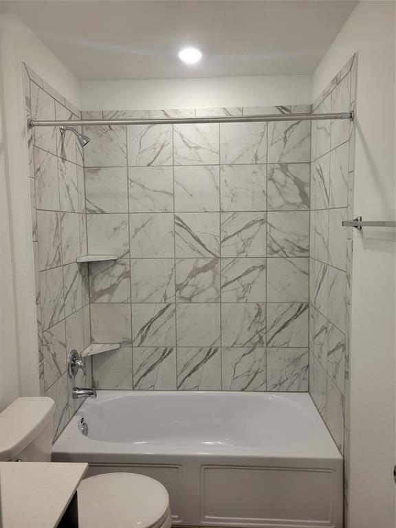 Building Photo - 319 Canley Lp