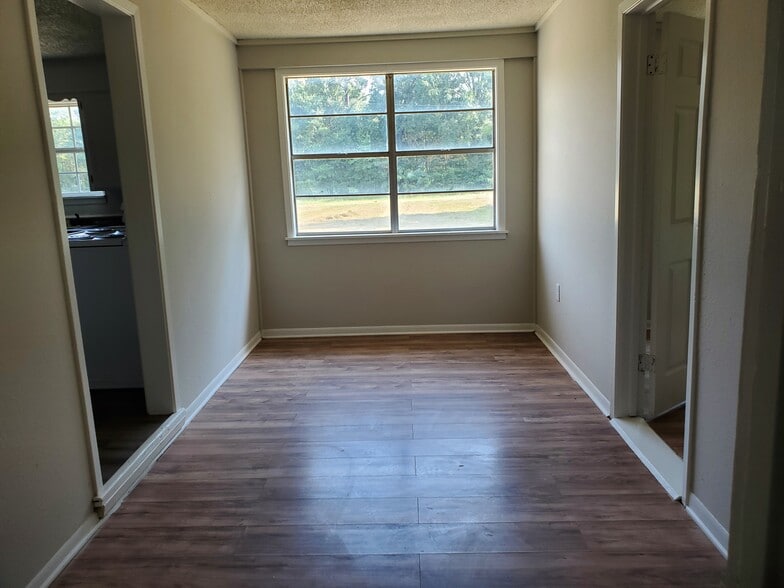 Building Photo - 8240 TX-154