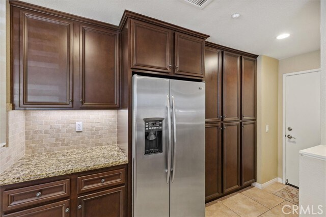 Building Photo - 45 Brownstone Way
