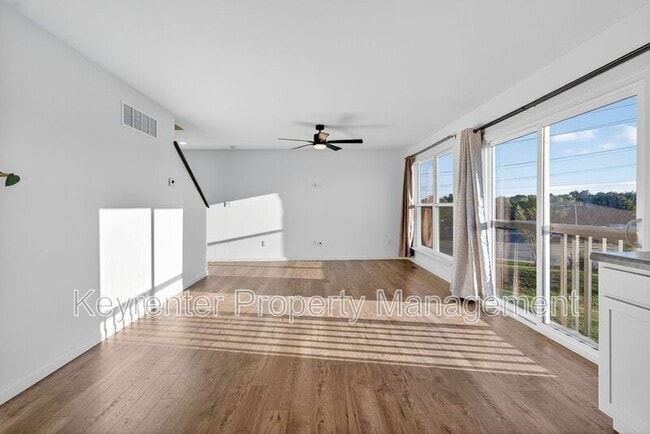 Building Photo - 112 Deer Grv Ct