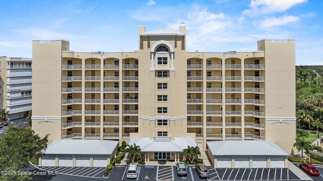 Building Photo - 480 Sail Ln