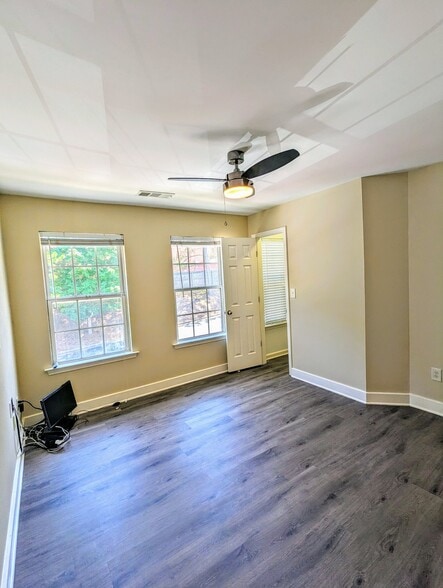 Building Photo - 3369 Hidden Cove Cir NW