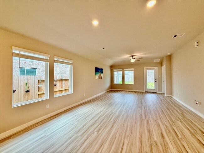 Building Photo - 6411 Brazos Trl Dr
