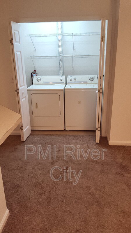 Building Photo - 8550 Argyle Business Loop