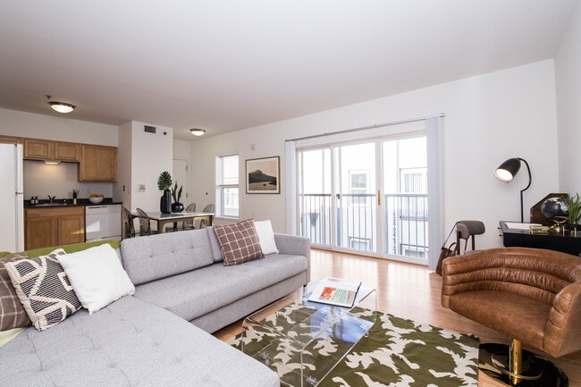 Floorplan - Liberties Walk and Townhomes