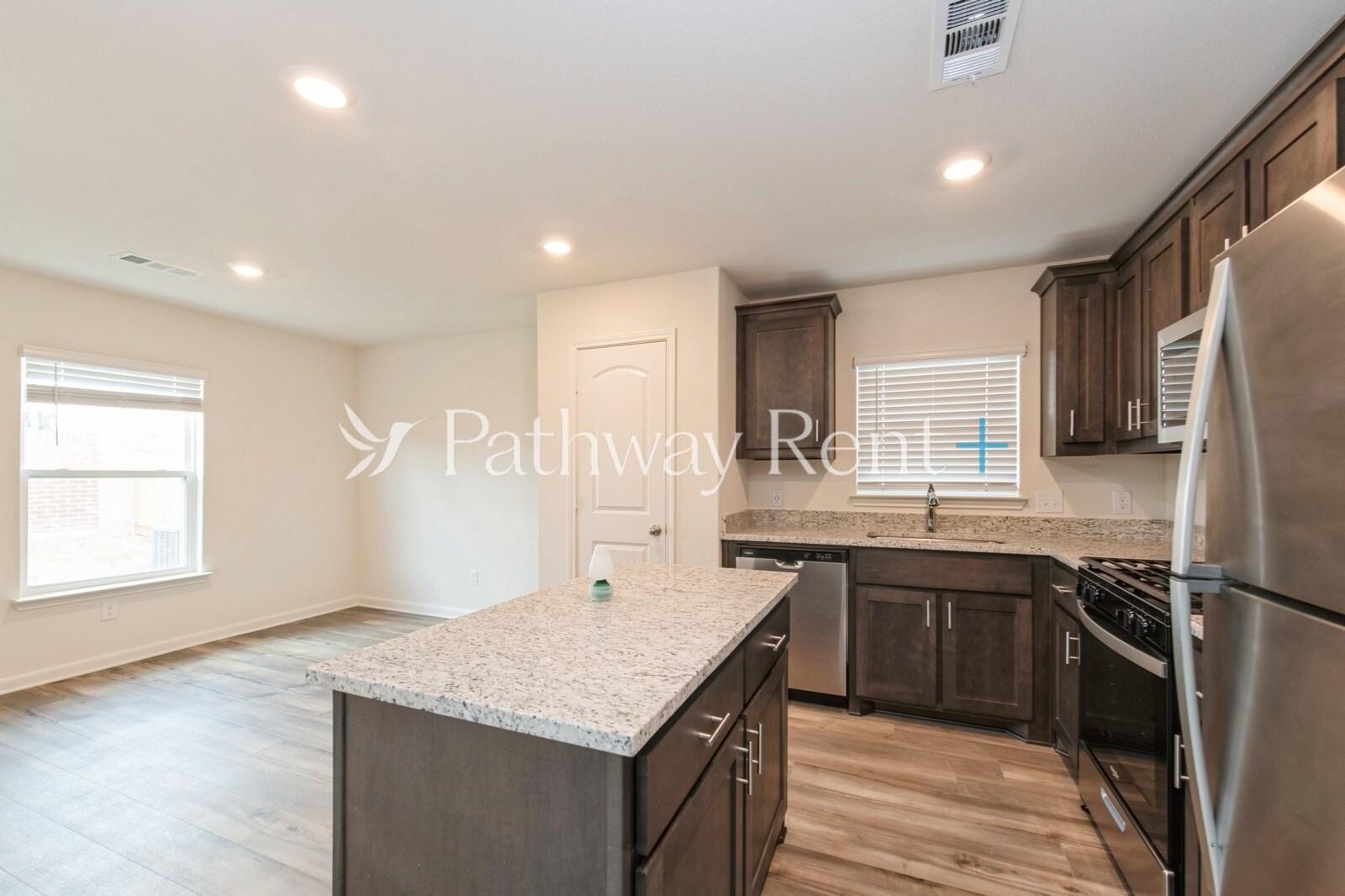 Building Photo - 10832 Gray Mare Dr