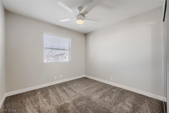 Building Photo - 8215 Mt Brodie Cir